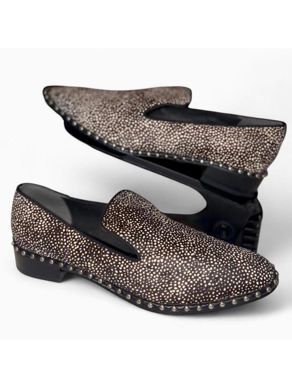 -Adrianna Papell- Loafer, Size 8